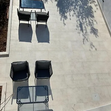 Cvitanovic Apartamento *