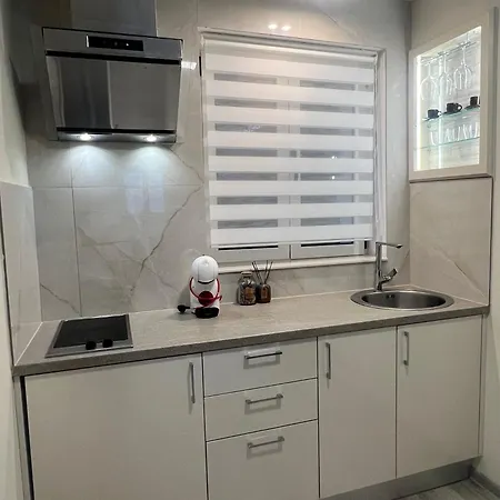 Apartmani Cvitanovic * Baska Voda